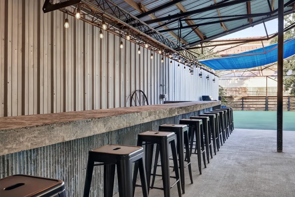 The outdoor bar at the pavilion